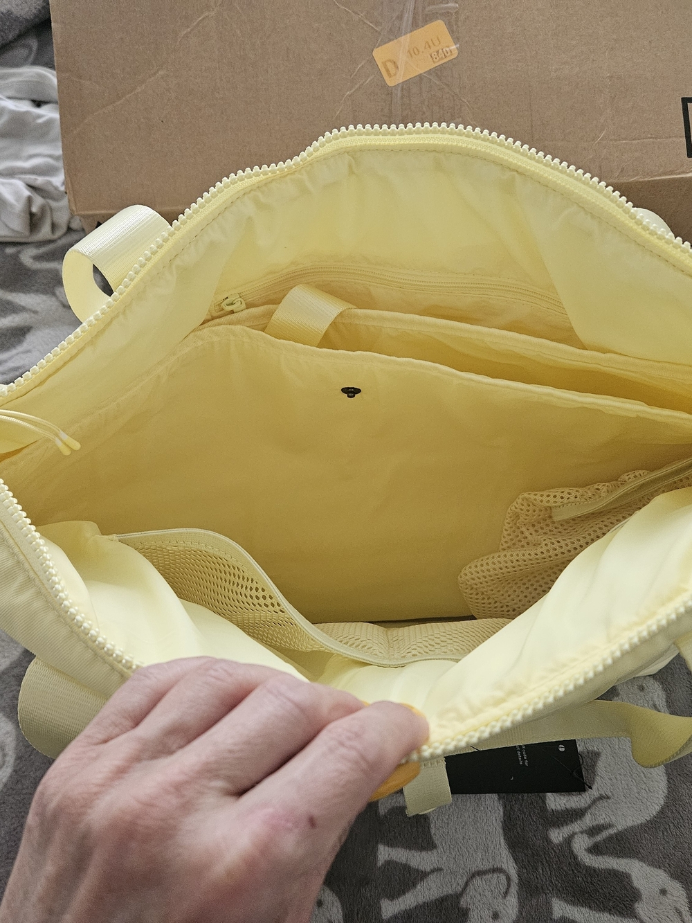 Fabletics Pale Yellow Women's Tote - Picture 3 of 6